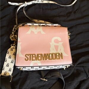 Steve Madden Kinder Box Bag Multi-Colored 🎨✨.